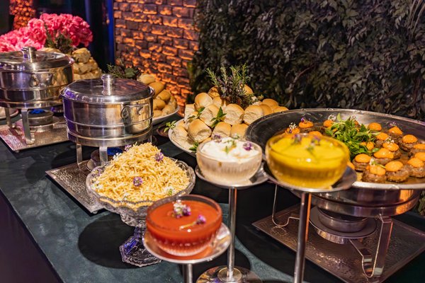 Maîtrisez l"art de la tarte aux fraises : Recette de crème pâtissière légère et irrésistible !